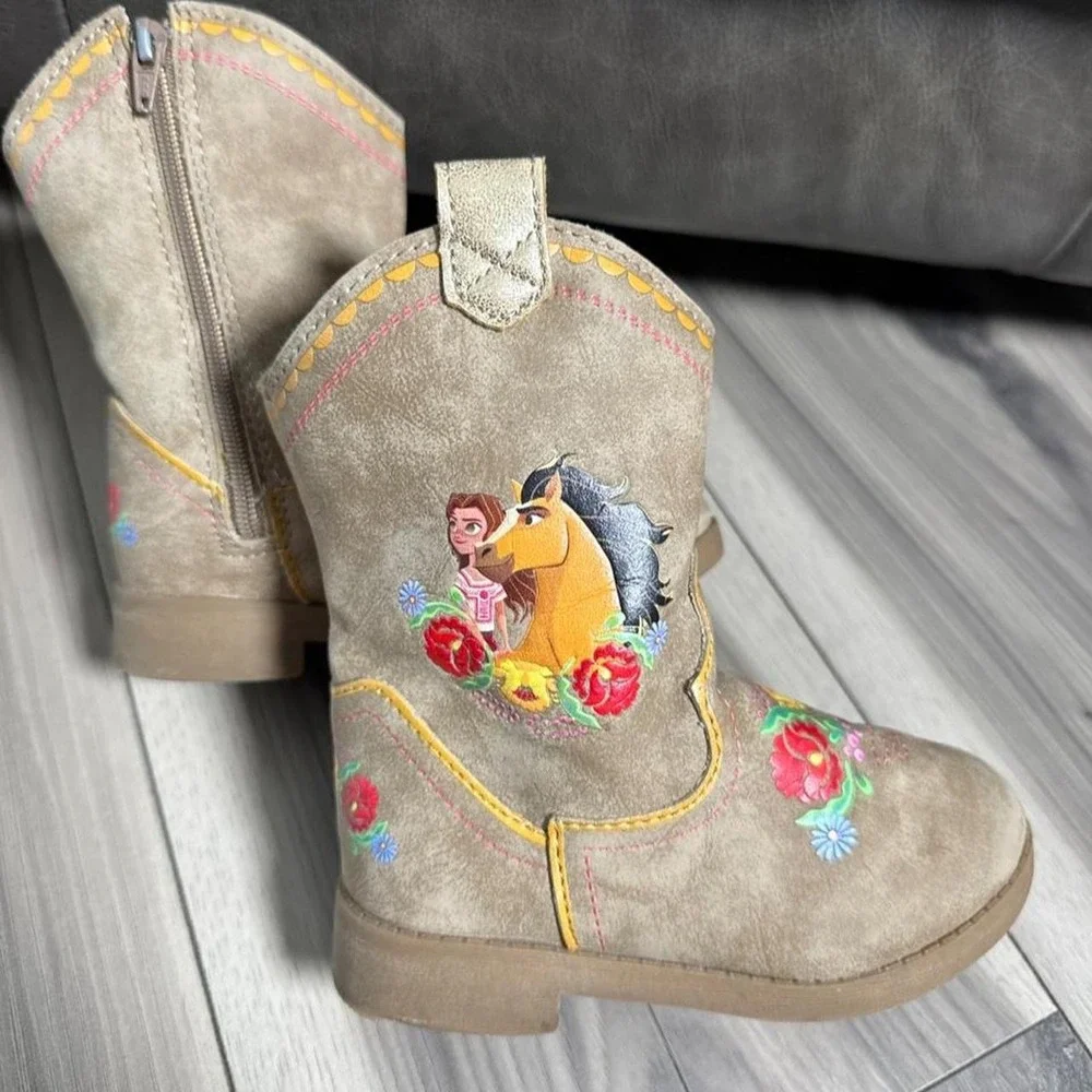 Adorable Disney Spirit Boots in toddler size 7 featuring an embroidered horse